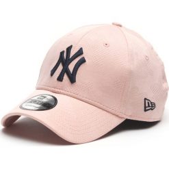 New Era New York Yankees Czapka z daszkiem Różowy Beżowy. Różowe czapki damskie z haftami, z bawełny. Za 145,95 zł.