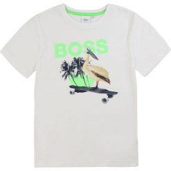 Boss - T-shirt dziecięcy 116-152 cm. Białe t-shirty chłopięce Boss, z nadrukiem, z bawełny, bez rękawów. Za 149,90 zł.