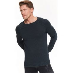 Sweter długi rękaw męski z raglanem. Zielone swetry męskie Top Secret, na zimę, xl, bez wzorów, z dzianiny, z okrągłym kołnierzem, bez kaptura. W wyprzedaży za 39,99 zł.