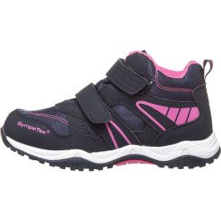 Sneakersy w kolorze granatowo-różowym. Niebieskie trampki dziewczęce Richter, bez wzorów, bez zapięcia. W wyprzedaży za 208,95 zł.