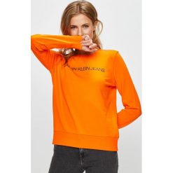 Calvin Klein Jeans - Bluza. Pomarańczowe bluzy damskie marki Calvin Klein Jeans, s, z nadrukiem, z bawełny, bez rękawów, bez kaptura. W wyprzedaży za 269,90 zł.