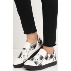 Białe Slip On Deceitful. Białe trampki damskie slip on marki Born2be, z materiału. Za 39,99 zł.