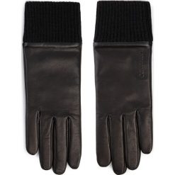 Rękawiczki Damskie CALVIN KLEIN - Cuff Leather Gloves Giftpack K60K605993_1 BAE. Czarne rękawiczki damskie Calvin Klein, bez wzorów, ze skóry. W wyprzedaży za 259,00 zł.
