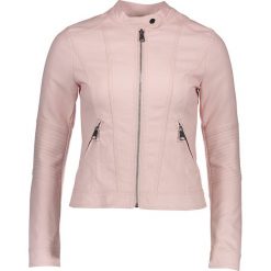 Kurtka w kolorze jasnoróżowym. Różowe kurtki damskie marki Cashmere & Jackets, s, bez wzorów, ze skóry, bez kaptura. W wyprzedaży za 156,95 zł.