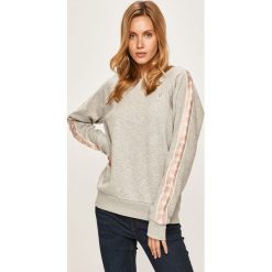 Kappa - Bluza. Niebieskie bluzy damskie Kappa, s, z aplikacjami, z bawełny. W wyprzedaży za 139,90 zł.