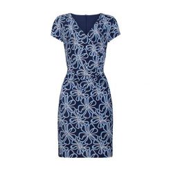 Smashed Lemon Navy damska / White 19122 (rozmiar L). Niebieskie spódniczki damskie Smashed Lemon, na co dzień, l, bez wzorów, proste. W wyprzedaży za 207,00 zł.