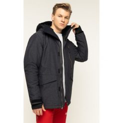 Kurtka snowboardowa Quiksilver Mission EQYTJ03221. Zielone kurtki sportowe męskie Quiksilver, xxl, bez wzorów, z poliesteru, bez kaptura, narciarskie. W wyprzedaży za 559,00 zł.