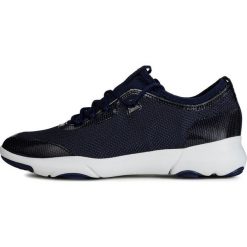 Geox tenisówki damskie Nebula X 39 ciemny niebieski. Niebieskie trampki i tenisówki damskie Geox, bez wzorów, bez zapięcia. W wyprzedaży za 369,00 zł.