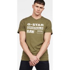 Koszulka w kolorze khaki. Brązowe koszulki męskie G-Star, s, z nadrukiem, z bawełny, z okrągłym kołnierzem, bez rękawów. W wyprzedaży za 87,95 zł.