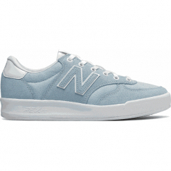 New Balance WRT300HC. Szare trampki i tenisówki damskie marki New Balance, bez wzorów, z gumy, bez zapięcia. Za 329,99 zł.