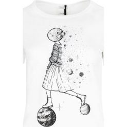 T-shirt Pennyblack. Białe koszulki damskie s, bez wzorów, z włoskim kołnierzykiem, bez rękawów. Za 219,00 zł.