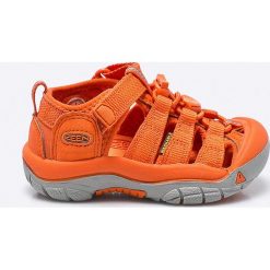 Keen - Sandały dziecięce Newport H2. Pomarańczowe sandały dziewczęce Keen, z materiału, bez zapięcia. W wyprzedaży za 159,90 zł.