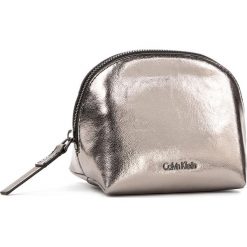 Kosmetyczki męskie: Kosmetyczka CALVIN KLEIN BLACK LABEL – Night Out Makeup Cas K60K604128 908