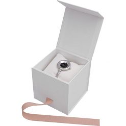 ELEGANCKI ZEGAREK NA RĘKĘ. Szare zegarki damskie Top Secret, srebrne. Za 69,99 zł.