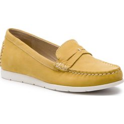 Mokasyny CAPRICE - 9-24251-22 Yellow Nubuc 601. Żółte półbuty damskie Caprice, ze skóry, na płaskiej podeszwie. W wyprzedaży za 189,00 zł.