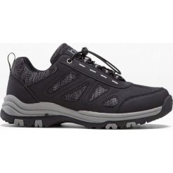 Buty trekkingowe bonprix czarny. Czarne buty sportowe damskie bonprix, bez wzorów, sportowe. Za 99,99 zł.