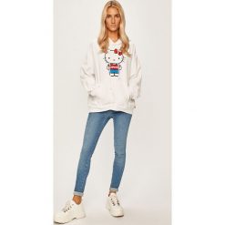 Levi's - Bluza x Hello Kitty. Białe bluzy damskie Levi's®, s, z nadrukiem, z bawełny, bez rękawów, z kapturem. Za 319,90 zł.