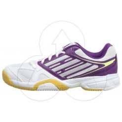 Buty do siatkówki adidas F32323. Pomarańczowe buty sportowe damskie Adidas, bez wzorów, do siatkówki. Za 99,00 zł.