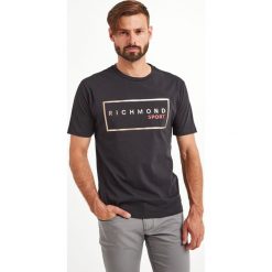 T-SHIRT GOTT JOHN RICHMOND SPORT. T-shirty męskie John Richmond Sport, xl, bez wzorów, eleganckie, bez kołnierzyka. Za 309,00 zł.