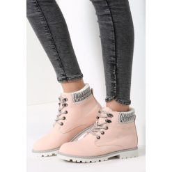 Różowy Traperki White Chase. Czerwone buty zimowe damskie vices. Za 99,99 zł.