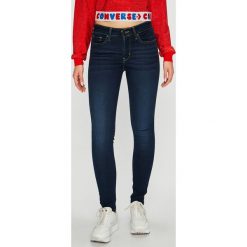 Levi's - Jeansy 711. Niebieskie jeansy damskie skinny marki Levi's®, s, z elastanu. Za 369,90 zł.