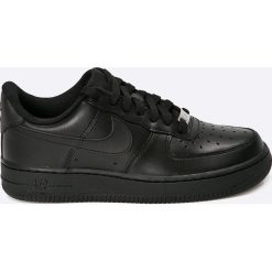 Nike Sportswear - Buty Air Force 1. Czarne buty sportowe damskie Nike Sportswear, bez wzorów, ze skóry, sportowe. Za 419,90 zł.