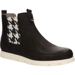 Botki karino 1208. Botki damskie Karino, bez obcasa, bez zapięcia. W wyprzedaży za 129,99 zł.