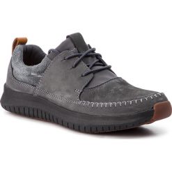 Półbuty CLARKS - Aiston Walk 261385097 Dark Grey Nubuck. Szare półbuty męskie marki Clarks, na co dzień, bez wzorów, ze skóry, eleganckie, bez zapięcia. W wyprzedaży za 329,00 zł.