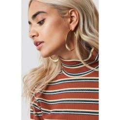 NA-KD Accessories Kolczyki koła Big Oval Uneven - Gold. Brązowe kolczyki damskie NA-KD Accessories, na sztyftcie. Za 40,95 zł.