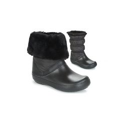 Śniegowce Crocs CROCBAND WINTER BOOT. Czarne klapki damskie Crocs. W wyprzedaży za 216,30 zł.