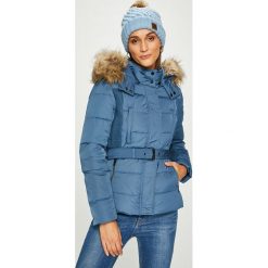 Pepe Jeans - Kurtka puchowa Olivia. Zielone kurtki damskie Pepe Jeans, s, w paski, z poliesteru, krótkie. W wyprzedaży za 499,90 zł.
