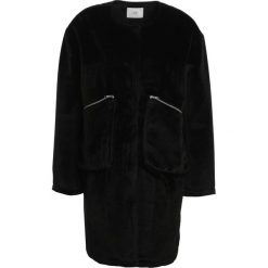 Płaszcze damskie pastelowe: JUST FEMALE HAMPTON Krótki płaszcz black