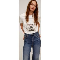 Mango - T-shirt Futurie. Białe bluzki damskie Mango, s, z nadrukiem, z bawełny, z okrągłym kołnierzem. W wyprzedaży za 47,90 zł.