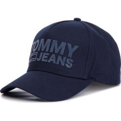Czapka z daszkiem TOMMY JEANS - Tju Flock Cap AU0AU00364 496. Niebieskie czapki z daszkiem damskie marki Tommy Jeans, bez wzorów, z bawełny. Za 179,00 zł.