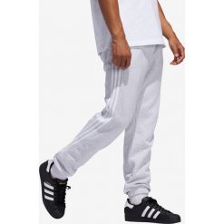 Adidas Originals 3-Stripes Spodnie dresowe Szary. Szare spodnie męskie adidas Originals, l, bez wzorów, z bawełny. Za 240,95 zł.