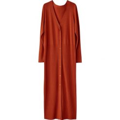 Długi rozpinany sweter z dekoltem w serek. Czarne kardigany damskie marki La Redoute Collections, l, z poliamidu. Za 214,58 zł.