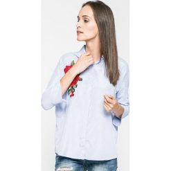 Answear - Koszula Blossom Mood. Szare bluzki damskie ANSWEAR, s, w paski, z poliesteru, klasyczne, z klasycznym kołnierzykiem, z długim rękawem. W wyprzedaży za 39,90 zł.