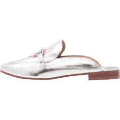 Chodaki damskie: Office FIZZY Klapki silver