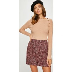 Answear - Sweter. Szare swetry damskie ANSWEAR, s, bez wzorów, z elastanu, z krótkim rękawem, krótkie, bez kaptura. W wyprzedaży za 79,90 zł.