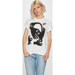 Medicine - Top by Barrakuz Collages, Street Art. Brązowe topy damskie marki MEDICINE, l, z bawełny, z okrągłym kołnierzem. Za 49,90 zł.