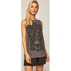 Medicine - Top by Mariusz Romanowicz, Tattoo Konwent. Szare bluzki damskie MEDICINE, s, z nadrukiem, z bawełny, z okrągłym kołnierzem. Za 49,90 zł.