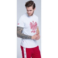 Koszulka kibica męska TSM500 - biały. Białe koszulki męskie 4f, m, z nadrukiem, z bawełny, z dekoltem na plecach, krótkie. Za 69,99 zł.