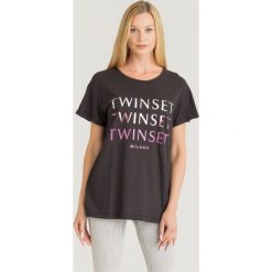 T-SHIRT TWINSET. Czarne t-shirty damskie Twinset, xs, z nadrukiem, z bawełny, z okrągłym kołnierzem. Za 179,50 zł.