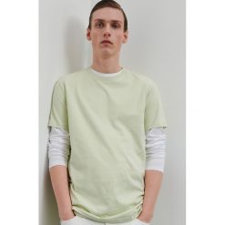 Gładki T-shirt - Zielony. Zielone t-shirty damskie Reserved, s, bez wzorów, bez kołnierzyka. W wyprzedaży za 19,99 zł.