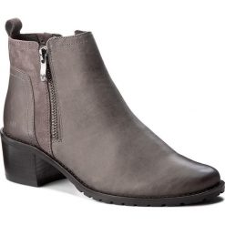Botki CAPRICE - 9-25302-29 Anthraci. Comb 235. Szare botki damskie na obcasie marki Caprice, z nubiku. W wyprzedaży za 279,00 zł.