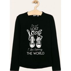 Blukids - Longsleeve dziecięcy 140-170 cm. Czarne bluzki dziewczęce Blukids, z nadrukiem, z bawełny, z okrągłym kołnierzem, z długim rękawem, długie, bez kaptura. Za 29,90 zł.
