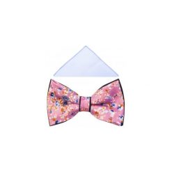 Różowa mucha w niebieskie kwiatki A295. Różowe muszki męskie Modini Moda Męska, na co dzień, w kwiaty, z poliesteru, eleganckie. Za 49,50 zł.