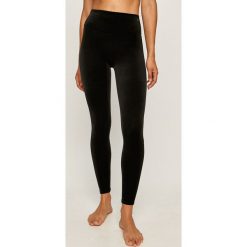 Spanx - Legginsy. Czarne spodnie damskie Spanx, s, bez wzorów, z elastanu. Za 459,90 zł.