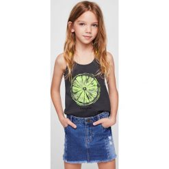 Mango Kids - Top dziecięcy Frutas 104-164 cm. Szare bluzki dziewczęce marki Mango Kids, z nadrukiem, z bawełny, z okrągłym kołnierzem. Za 35,90 zł.