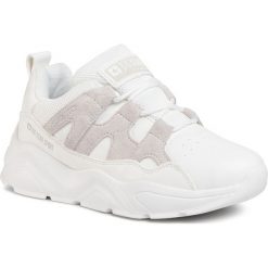 Sneakersy BIG STAR - GG274635 White. Białe półbuty damskie BIG STAR, bez wzorów, z zamszu, retro, bez obcasa, na płaskiej podeszwie, bez zapięcia. Za 209,00 zł.